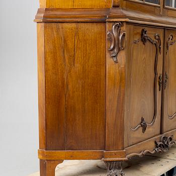 Vitrinskåp, troligen Holland, 1800-tal.