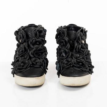 Chanel, sneakers, size 37.