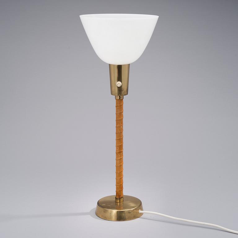 LISA JOHANSSON-PAPE, A TABLE LAMP. Senator. Manufactured by Orno, 1950s.