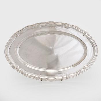 Serveringsfat, 2 st snarlika, silver, Tjeckoslovakien 1929-1941.