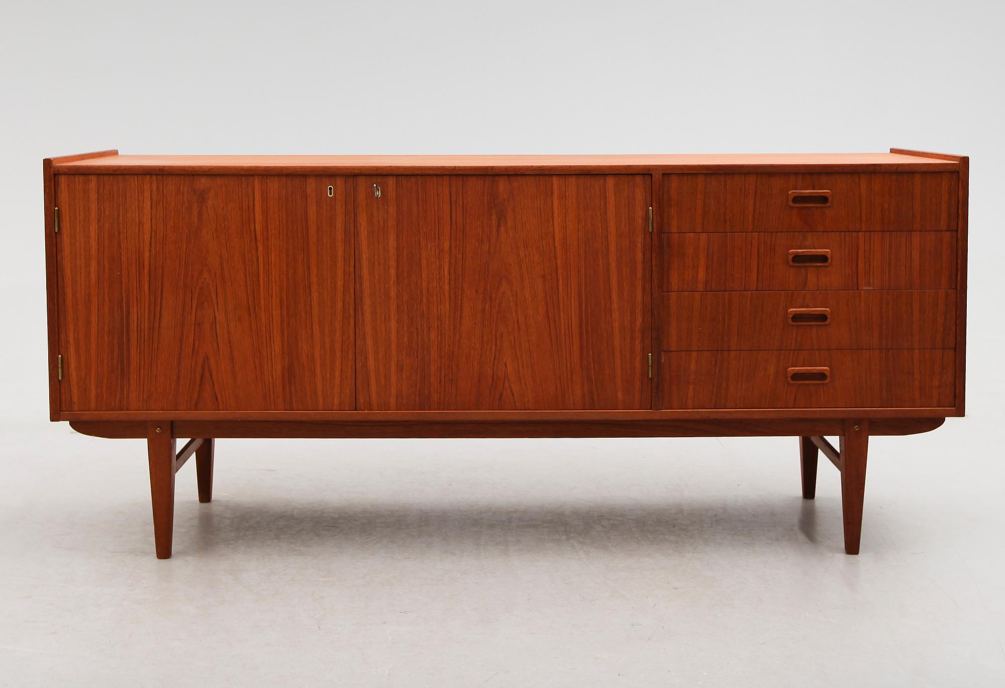 SIDEBOARD, 1900-talets andra hälft.