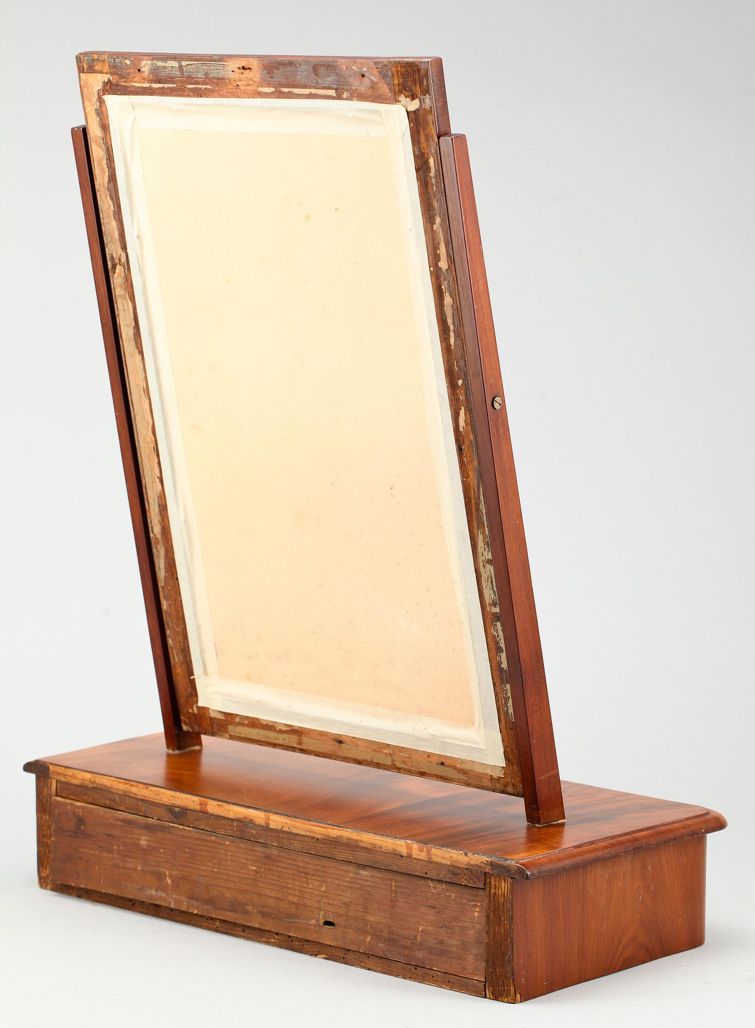 LÅDSPEGEL, Karl Johan, 1800-talets första hälft.