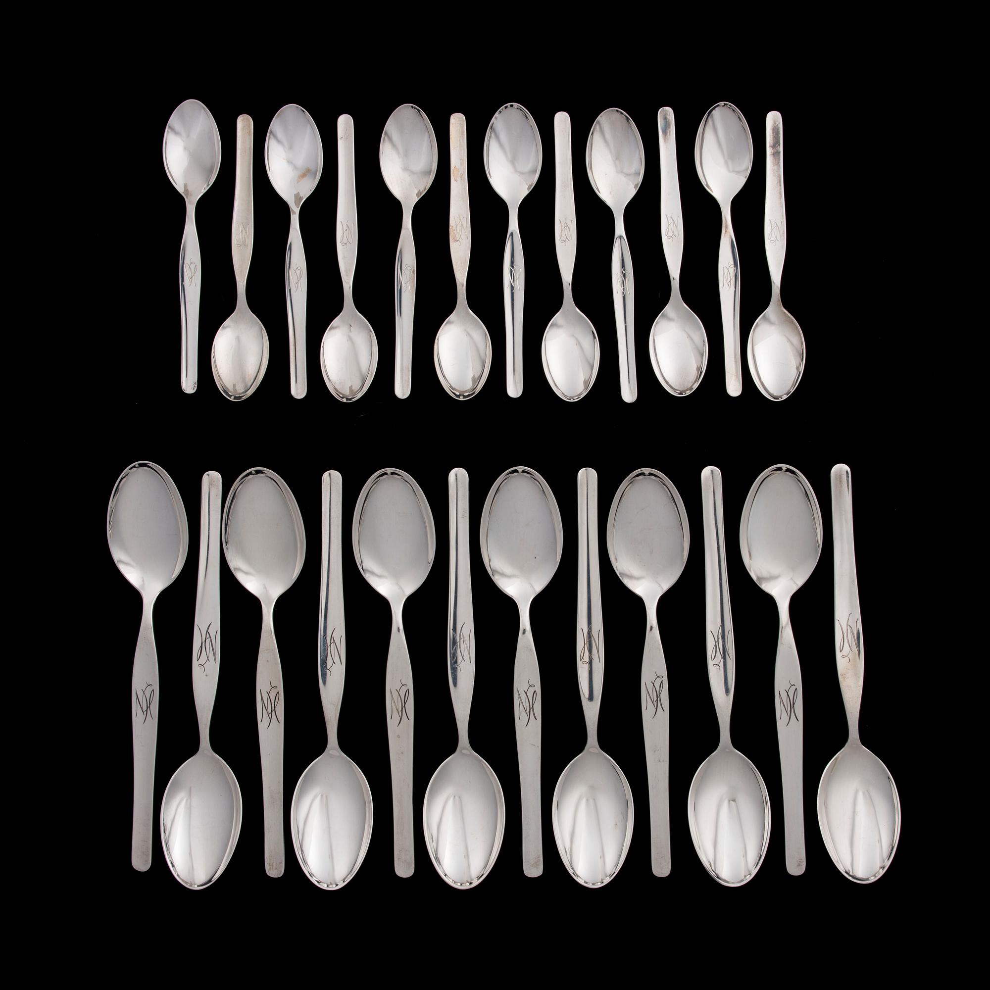 MAT- och KAFFESKEDAR, 12+12 st, silver, Tapio Wirkkala, Kultakeskus, Tavastehus 1960-70-tal. Vikt ca 650 g.