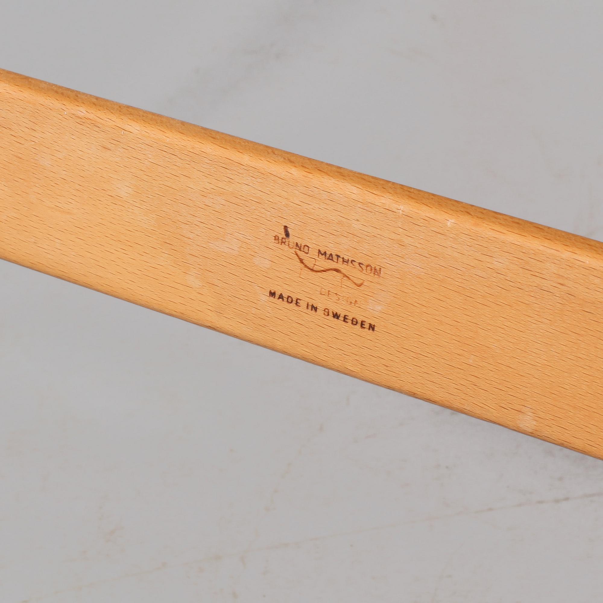 FÅTÖLJ, "Pernilla", Bruno Mathsson, 1900-talets andra hälft.