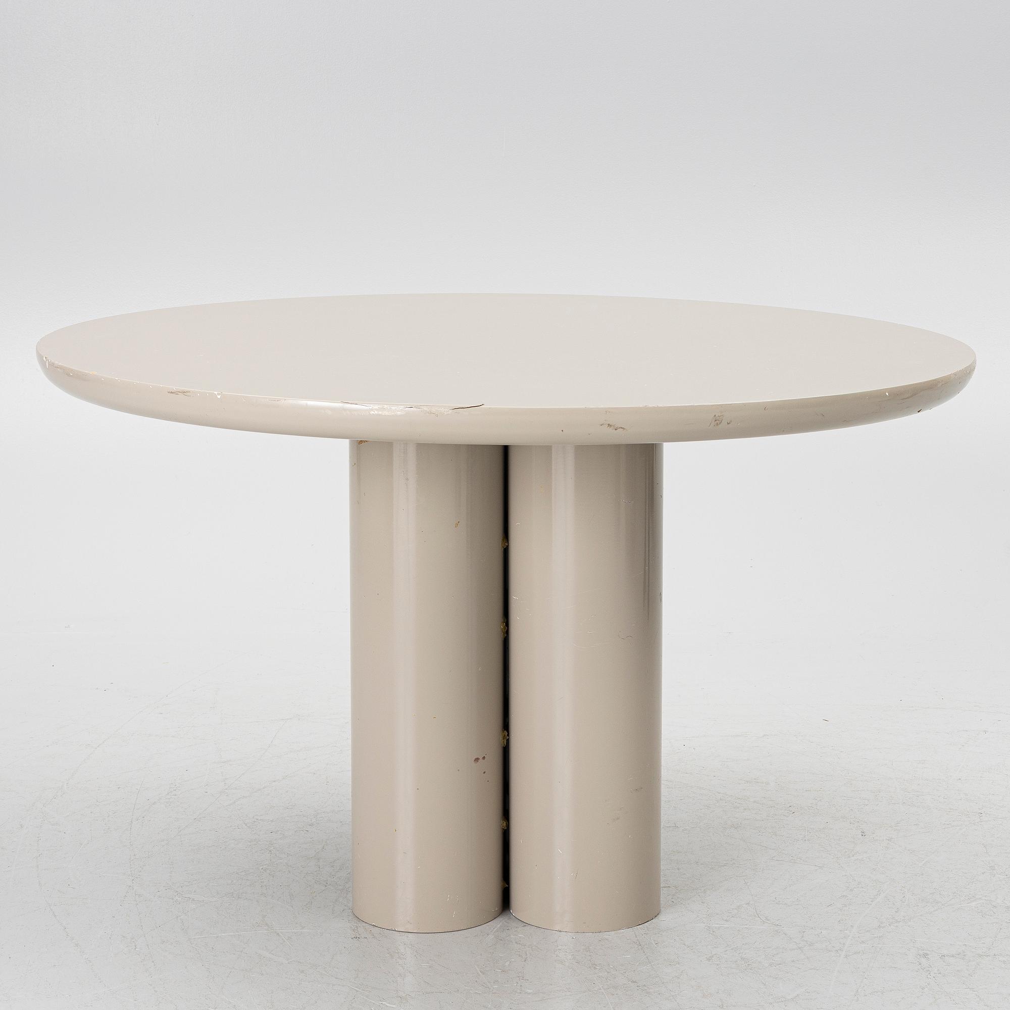 Matbord,  samtida tillverkning.