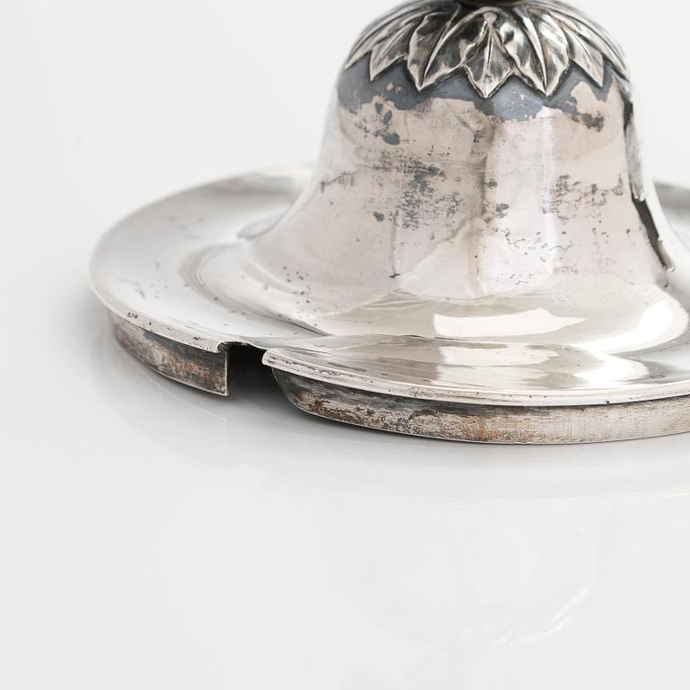 A lidded silver sugar bowl, maker's mark of Gustaf Grönholm, Helsinki 1825.