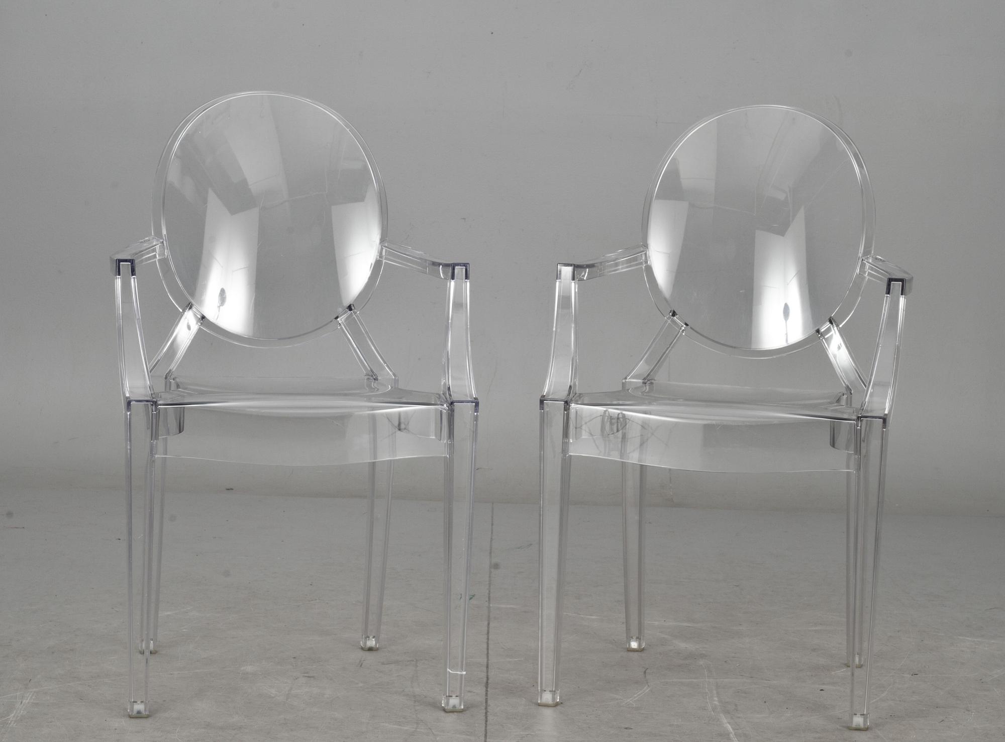 KARMSTOLAR, ett par, "Louis Ghost", Philippe Starck för Kartell.