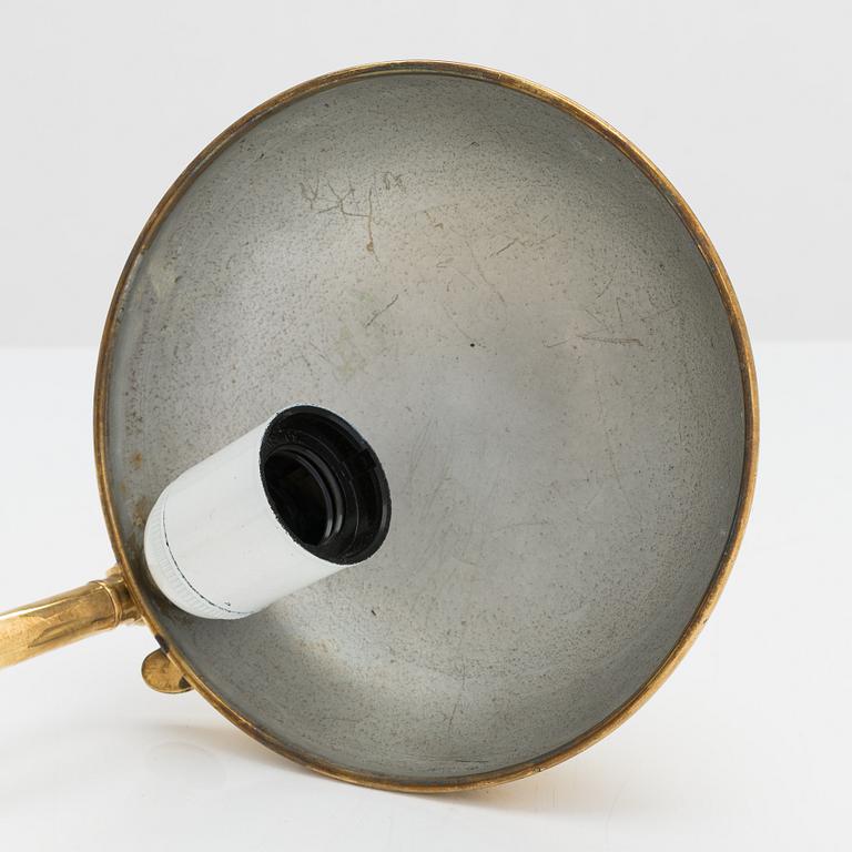 A mid 20th century brass table lamp.