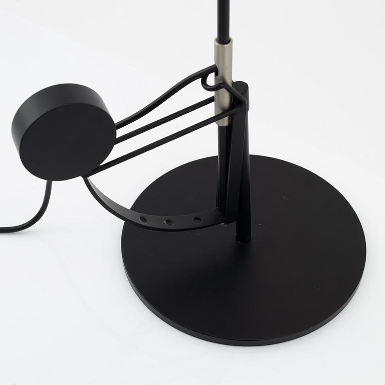 A 'Mantis BS3' desk lamp by Bernard Schottlander for DCWéditions.