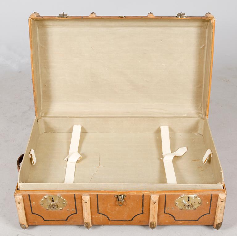 KOFFERT, tidigt 1900-tal.