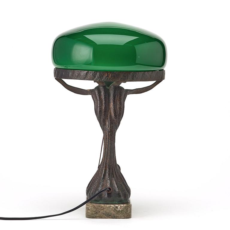 Gösta Eugén Almgren, GÖSTA ALMGREN, an Art Nouveau patinated bronze table lamp, Otto Meyer, Stockholm 1918.