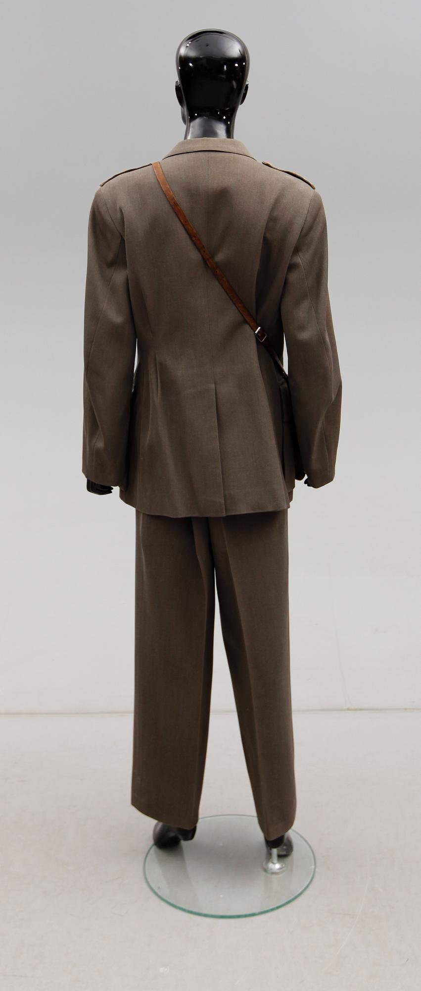UNIFORMER, 2 st, Sverige, 1900-tal.