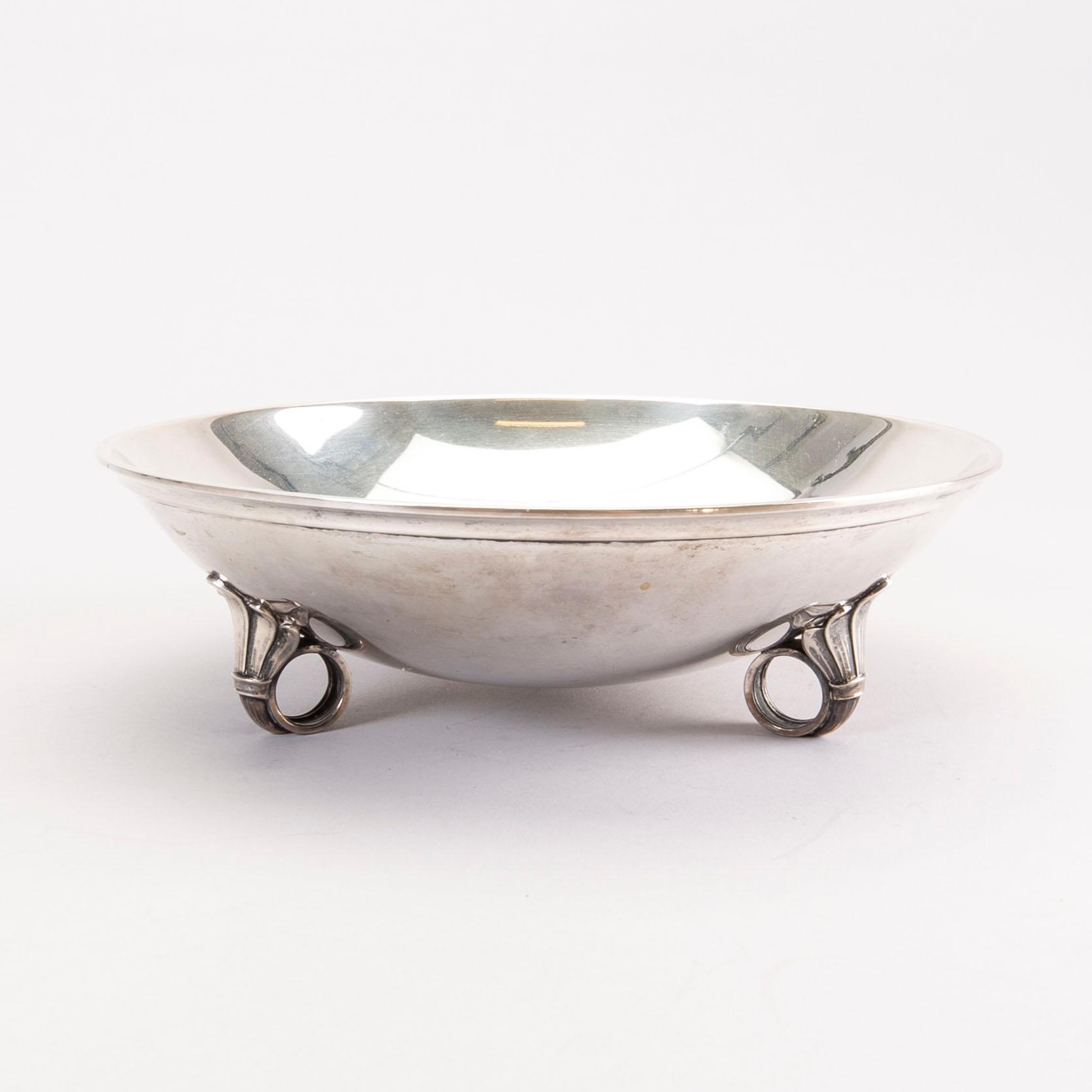 A Danish 20th century sllver bowl mark of Laurits Berth 1938 weight  606 gram.