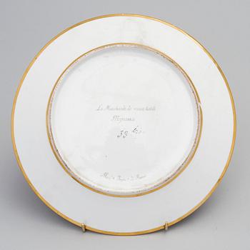 A RUSSIAN PORCELAIN PLATE ROM THE GURIEV SERVICE, Imperial Porcelain Factory 1809-1816, the time of Alexander I.