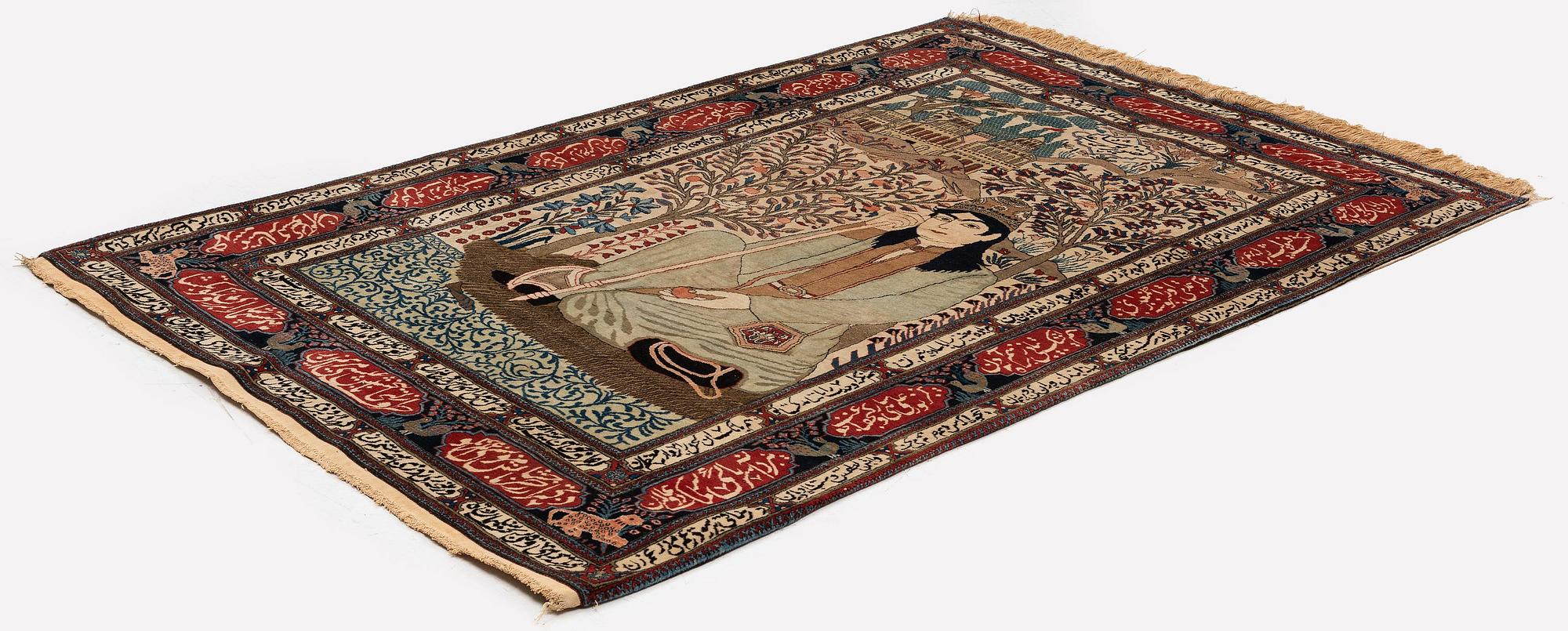 A pictoral Kashan 'Mohtasham' Central Persia, c. 205 x 130 cm.