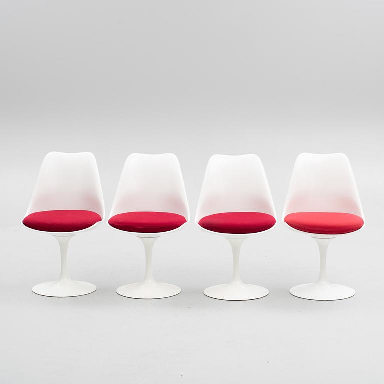 Eero Saarinen, stolar, 4 st, "Tulip", Knoll Studio, 1900-talets andra hälft.