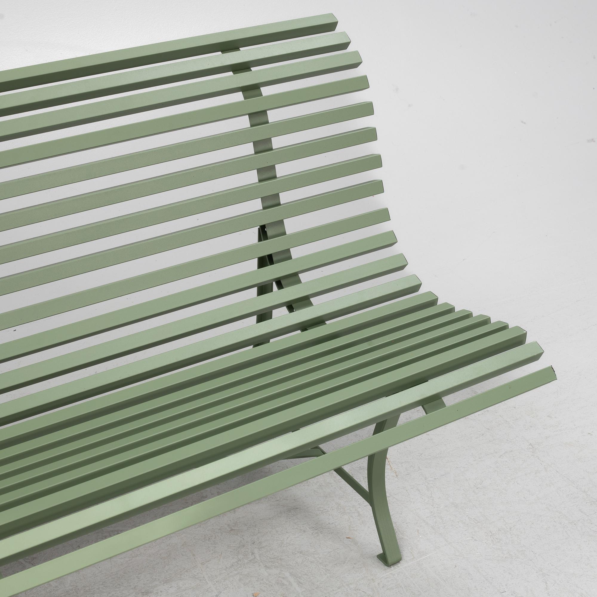 A 'Louisiane' gardensofa from Fermob.