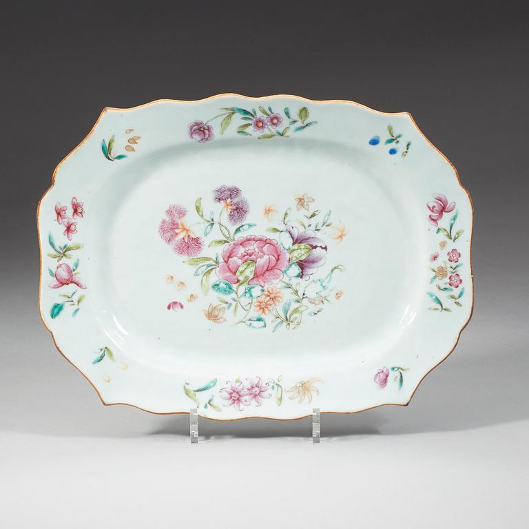 A part famille rose dinner service, Qing dynasty, Qianlong (1736-95).