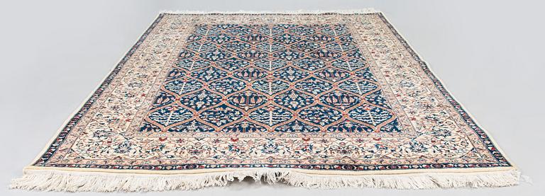 An rug, oriental, ca. 144 x 204 cm.