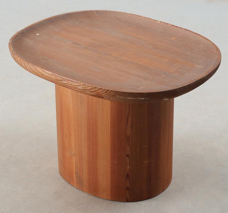 An Axel Einar Hjorth 'Utö' pine sofa table, Nordiska Kompaniet (NK), 1930's.