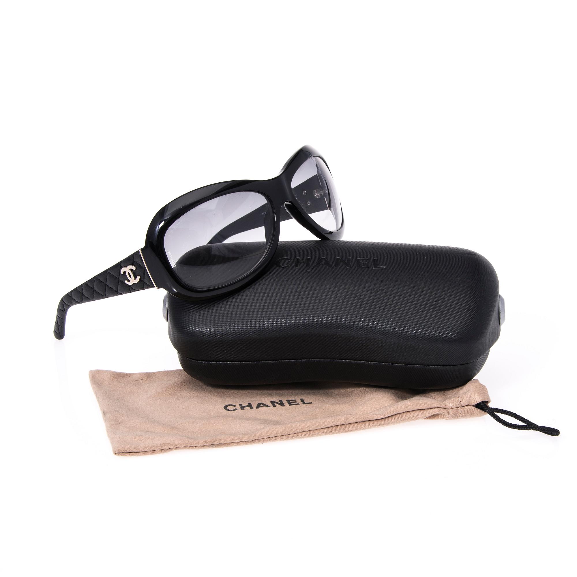 AURINKOLASIT, Chanel.