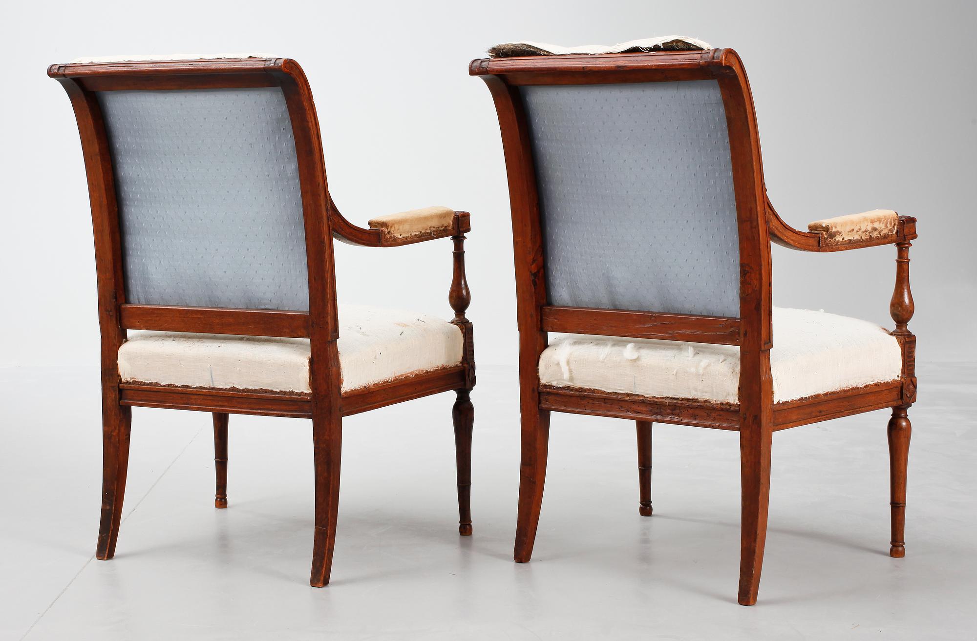 KARMSTOLAR, ett par, directoire, Frankrike, 1700-talets slut.