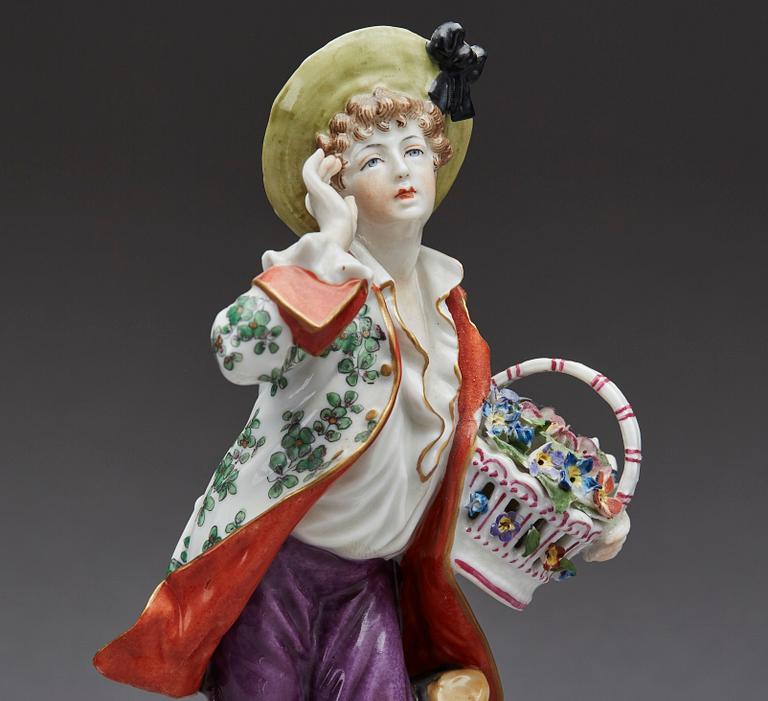 FIGURIN, Rudolstadt-Volkstedt, porslin, 1900-talets första hälft.