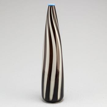 ANNE NILSSON, a glass vase, Orrefors, late 20th century.