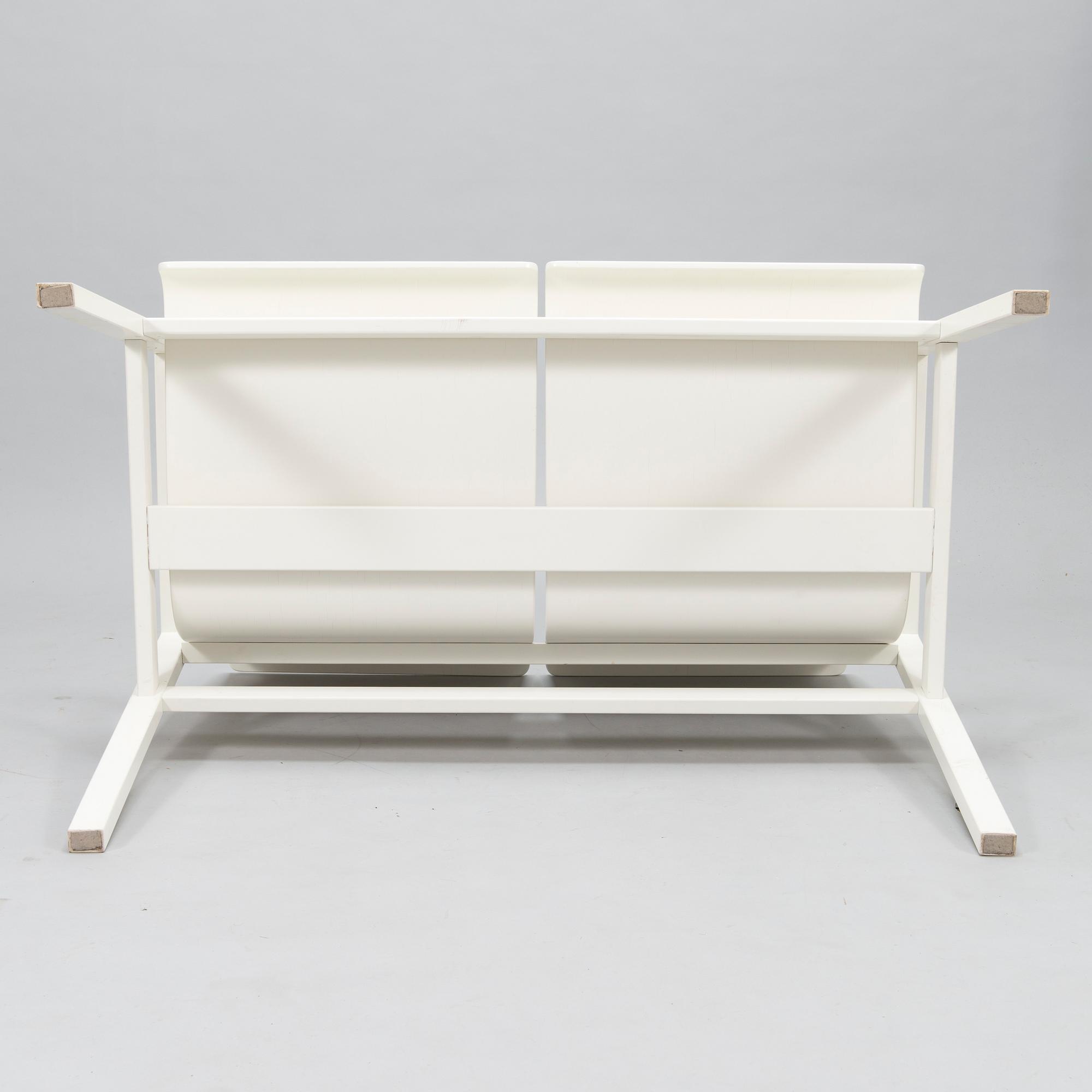 ALVAR AALTO, a 21st century sofa for Artek.