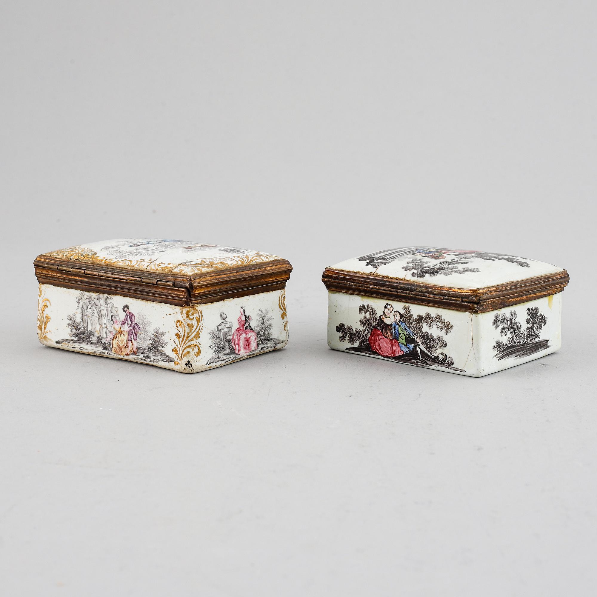 Dosor, 2 st, emalj, 1700/1800-tal.