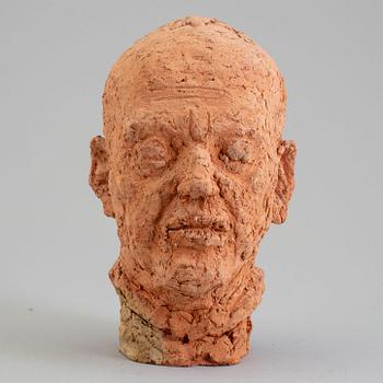 ASMUND ARLE, Skulptur, terracotta, signerad Asmund Arle och daterad 1973.