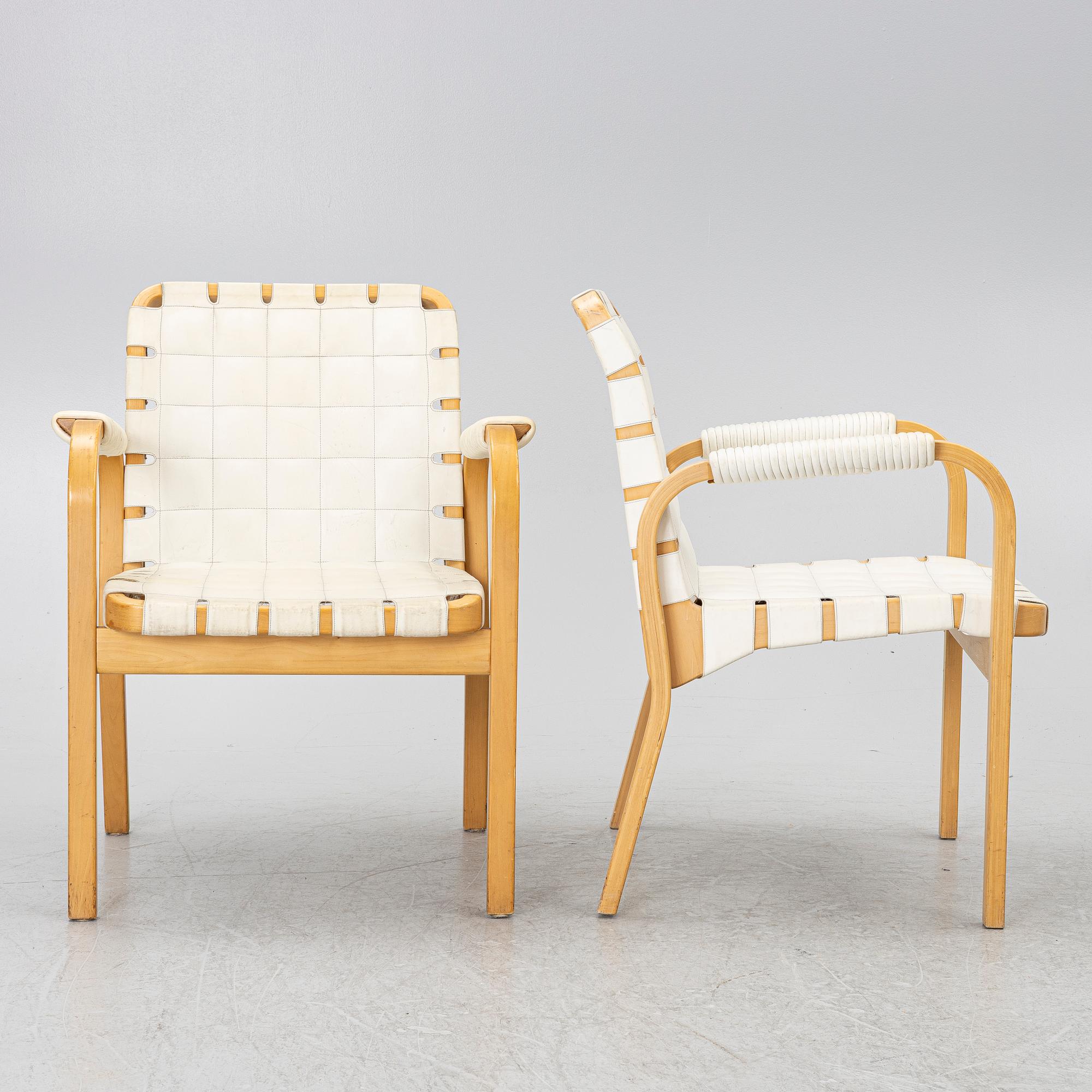 Alvar Aalto, karmstolar 4 st, modell 45, Artek.