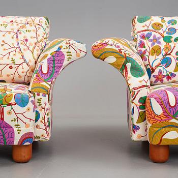 Josef Frank, a pair of "Liljevalchs" easy chairs, Firma Svenskt Tenn, Sweden 2010.