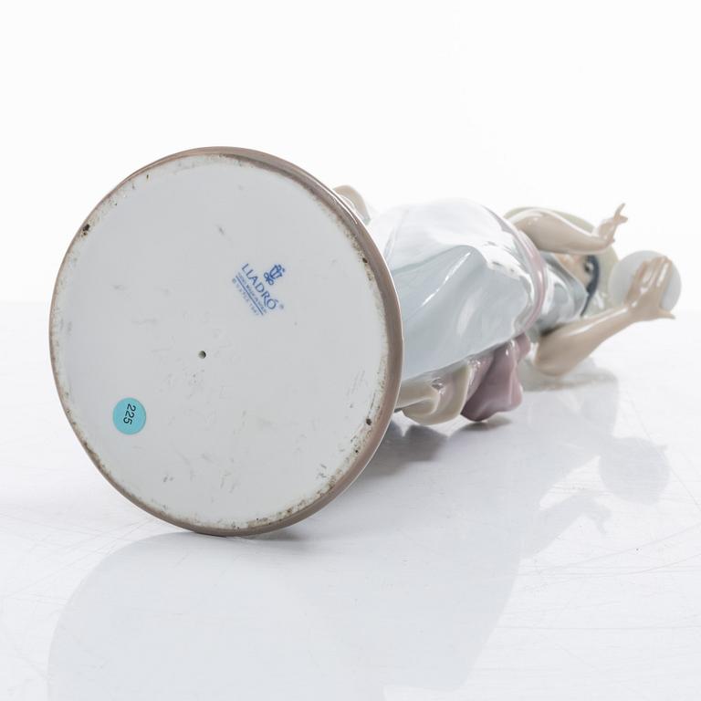 Juan Huerta, a 'Tea Time' figurine, Lladrò, Spain, 1988-98.