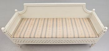 SOFFA, sengustaviansk, omkring år 1800.