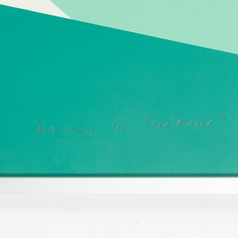 Franco Costa, "Maxis in Miami".