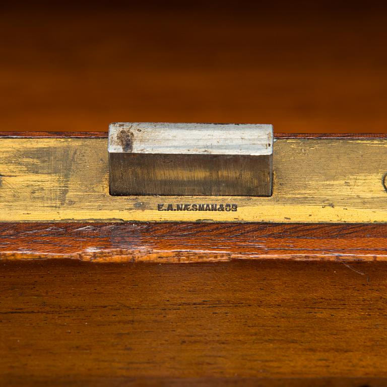 Karl Tirén, Senkki, A.B Naeslunds Möbelfabrik, Uumaja, n. 1901. Jugend.