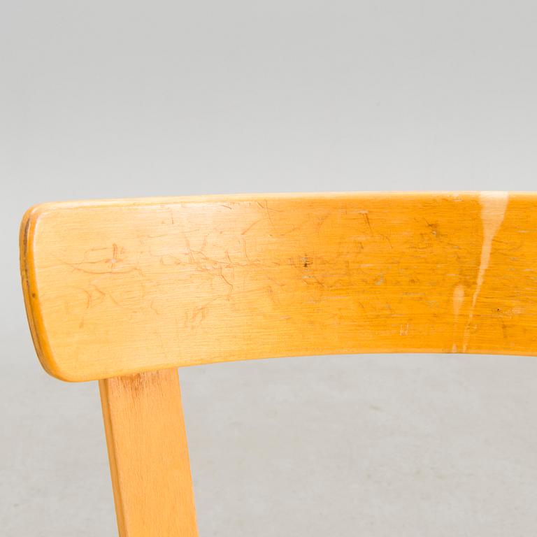 ALVAR AALTO, TUOLEJA, 2 kpl, "69", Artek, 1900-luvun puoliväli.