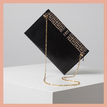 VÄSKA, Pierre Balmain.