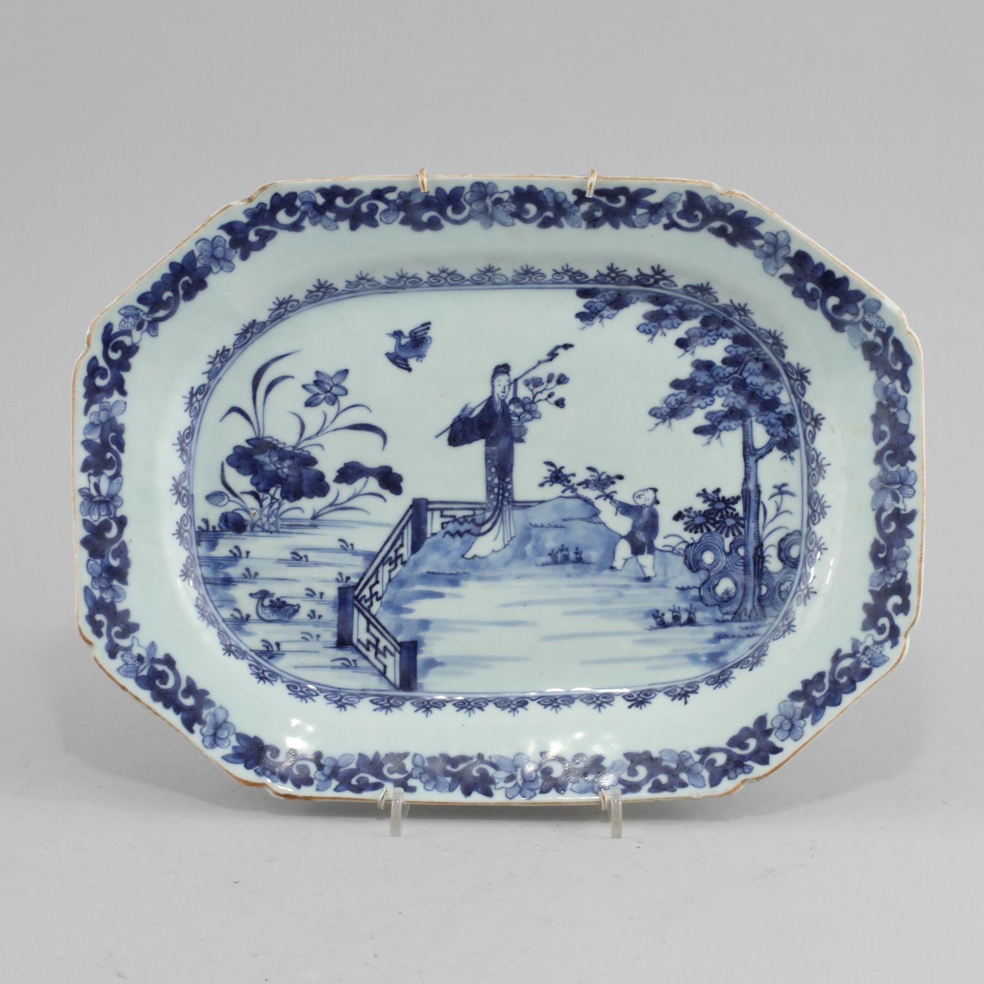 STEKFAT, porslin, Kina, 1700-tal.