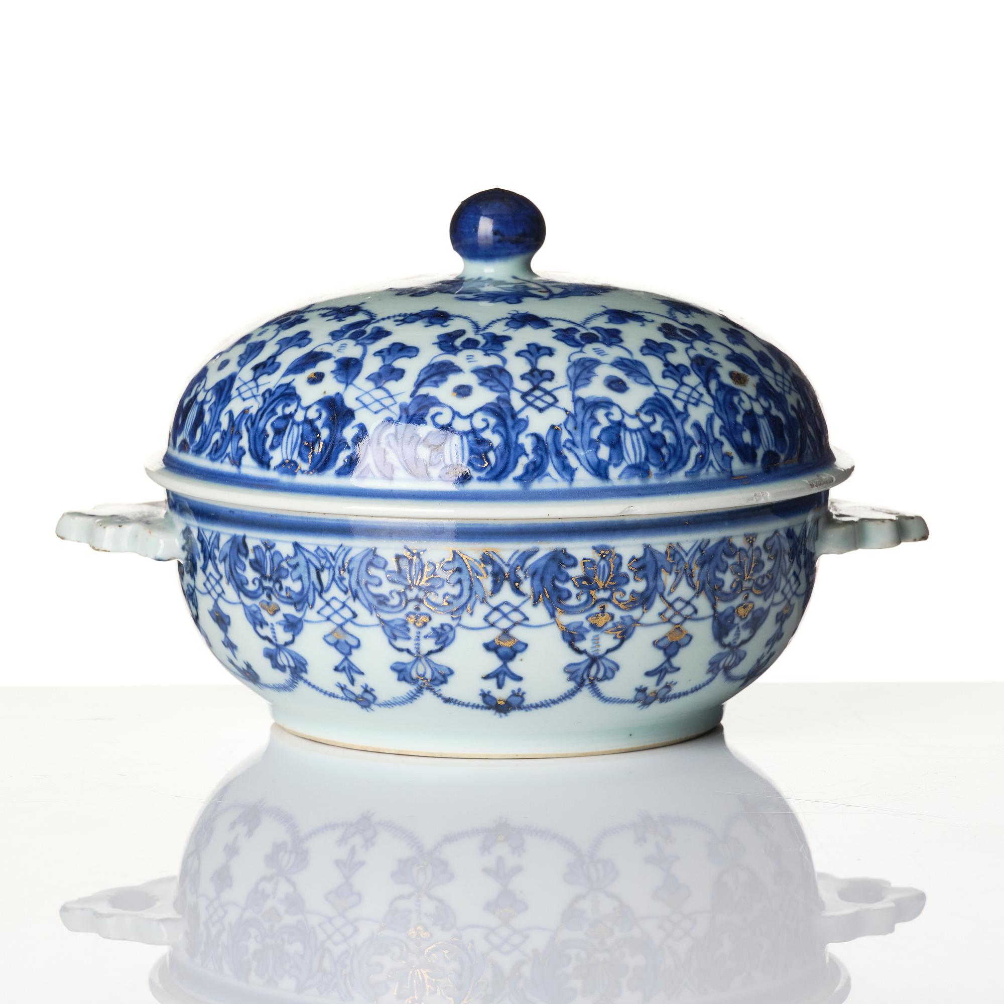 Skål med lock/ equelle, kompaniporslin, Kina, Qingdynastin, Qianlong (1736-95).