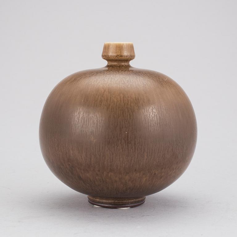 VAS, stengods, Berndt Friberg, Gustavsberg Studio 1965.