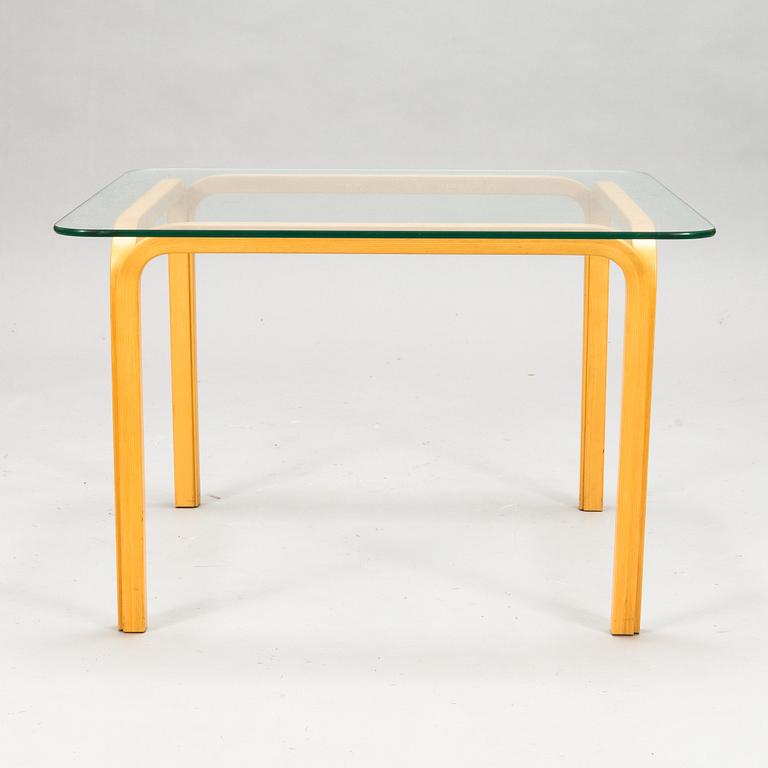Alvar Aalto, Pöytä, Y805B, Artek 1900-luvun loppu.