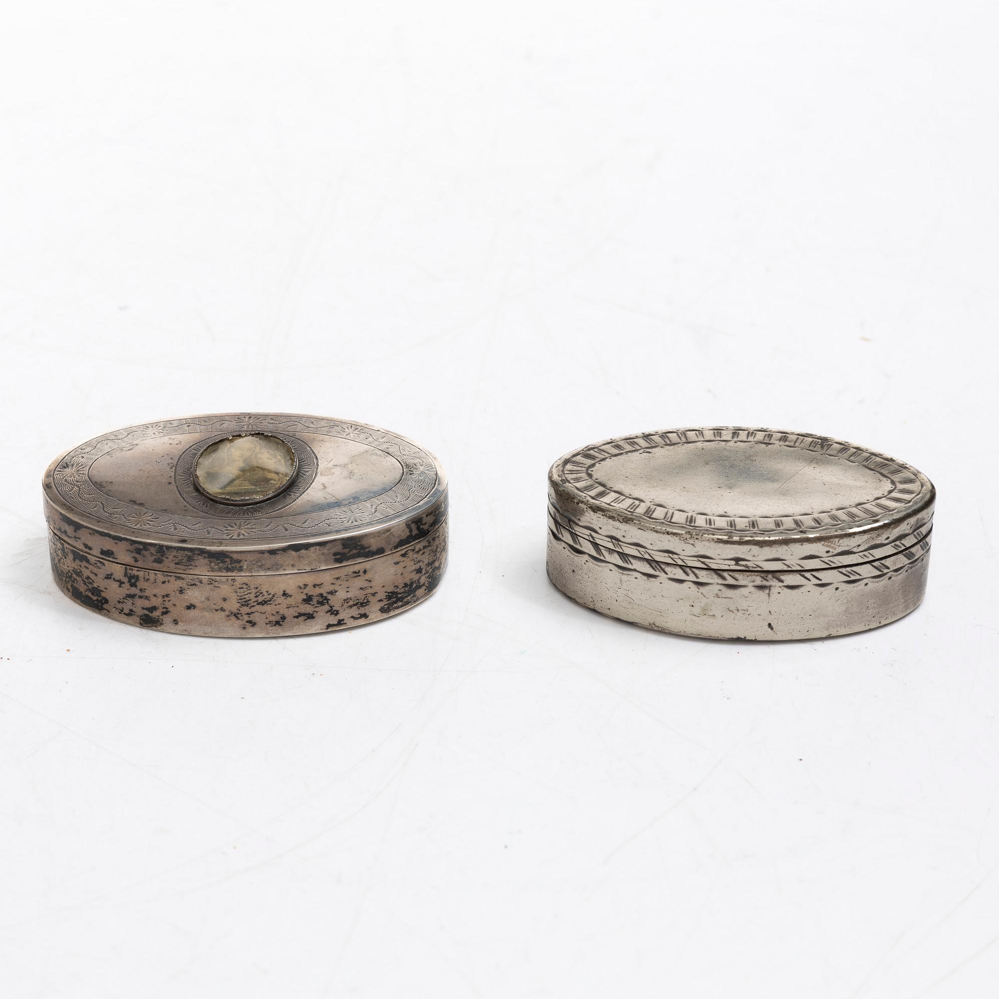 Five silver boxes, 19th century.