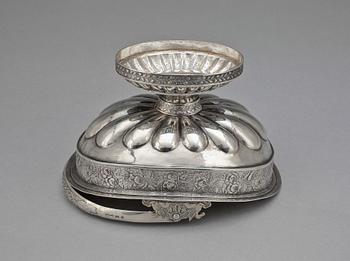 SKÅL PÅ FOT, silver, Elias Modig, S:t Petersburg verksam 1795-1834. Vikt c:a 270 g.