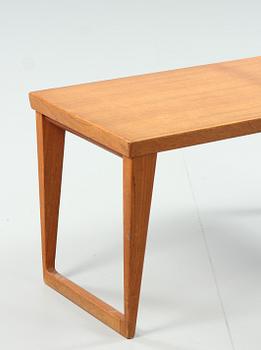 BÄNK, teak. Design Aksel Kjersgaard. Odder, Danmark. 1960-tal.