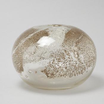 An early 1970s glass vase, designed by Benny Motzfeldt for PLUS.