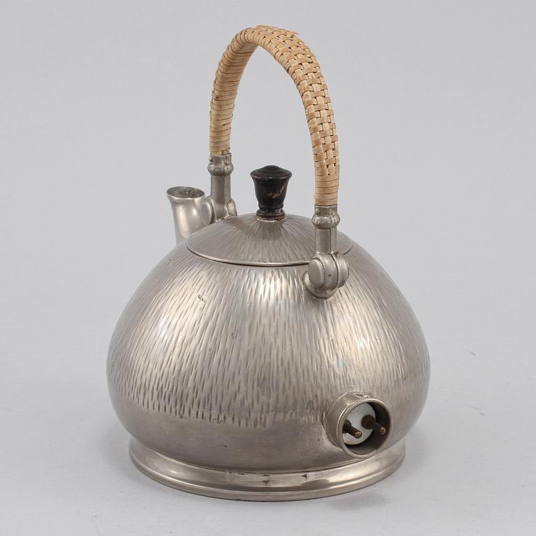 TEKANNA, tenn, Peter Behrens, 1900-talets första del.