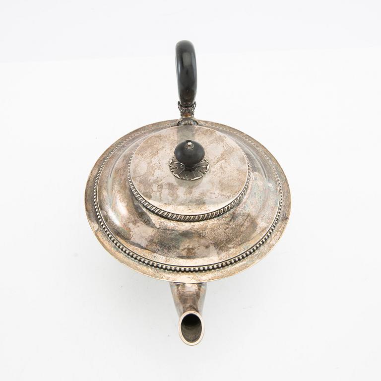Adolf Zethelius, silver teapot Stockholm 1818.