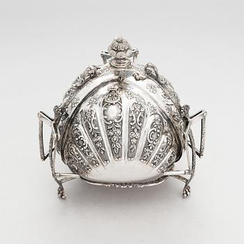 A parcel-gilt silver biscuit warmer, Portugal 20th century.